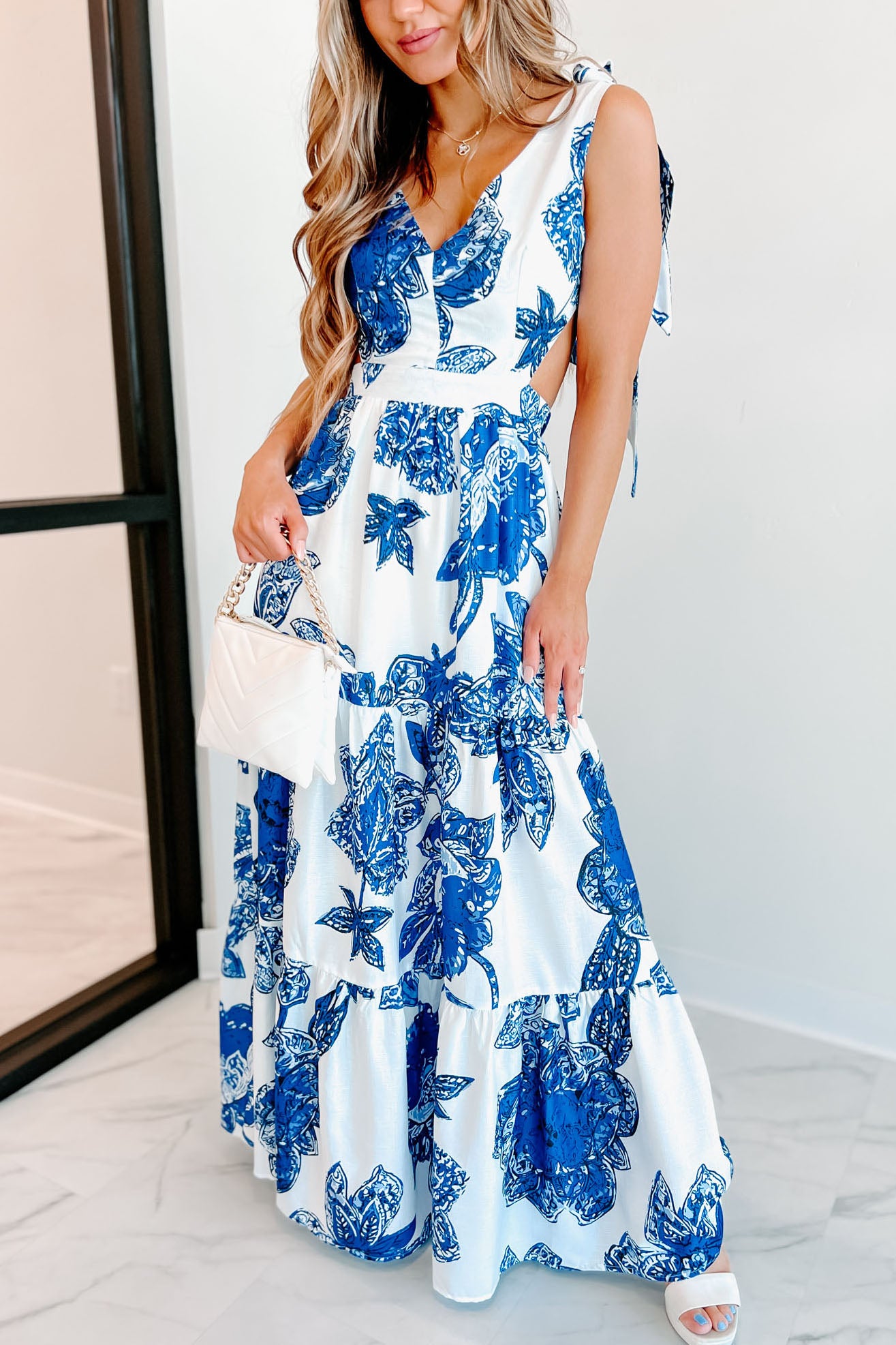 Casa Rosa Printed Open Back Maxi Dress (White/Blue) - NanaMacs