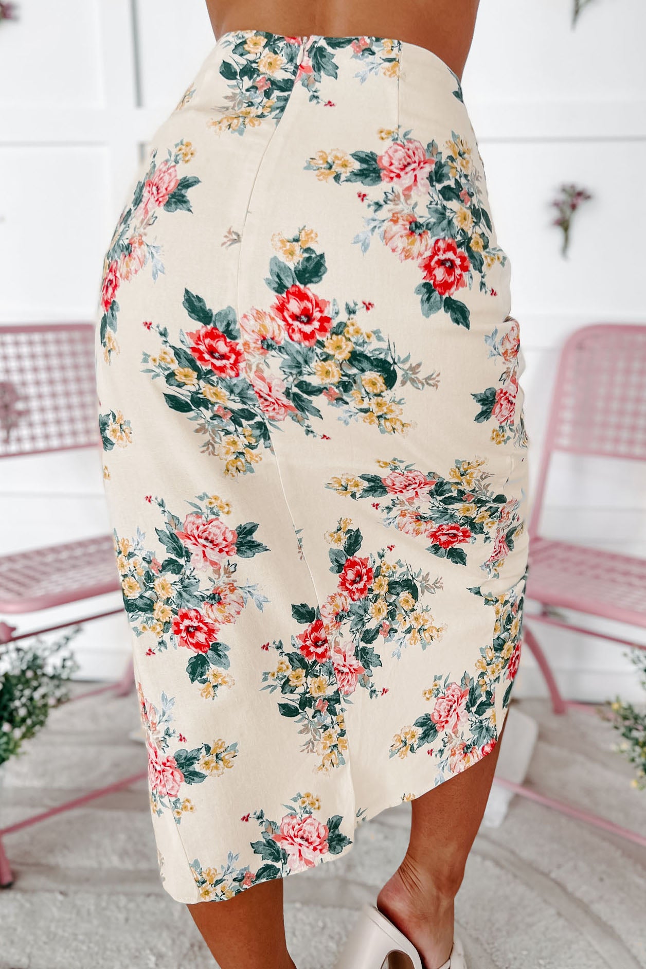 Chasing Success Floral Midi Skirt (Ivory/Coral/Sage) - NanaMacs