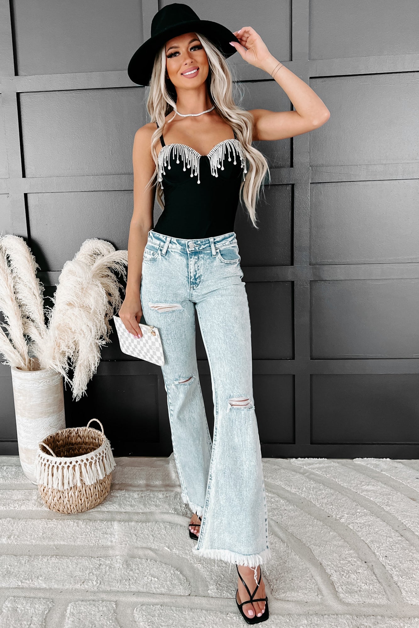 White bodysuit online black jeans