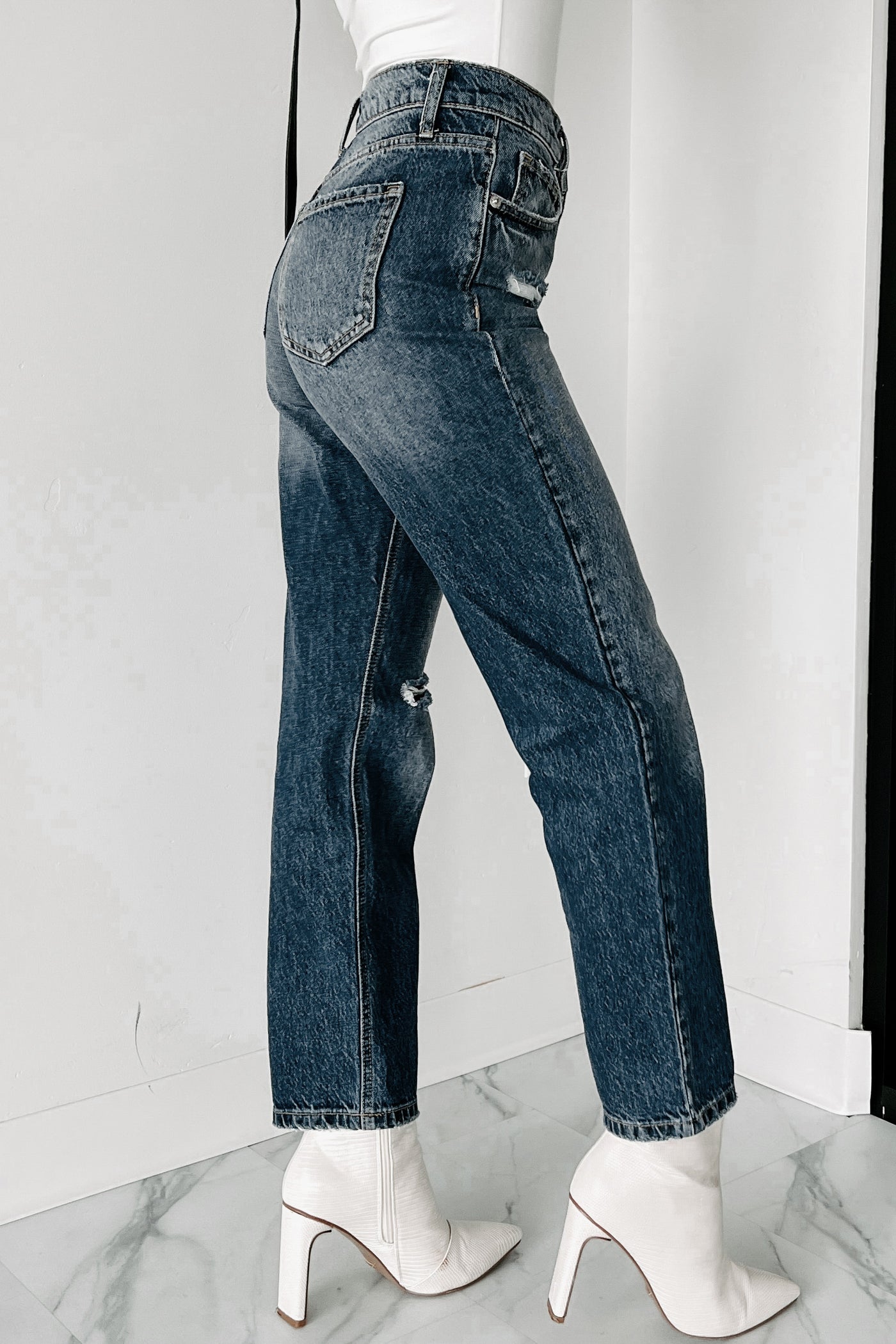 Into It Distressed High Rise 90s Straight Leg Jeans (Medium Dark) - NanaMacs