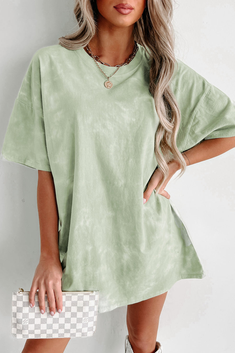Oversized Tie-Dye T-Shirt With Distressing (Pastel Green) - NanaMacs