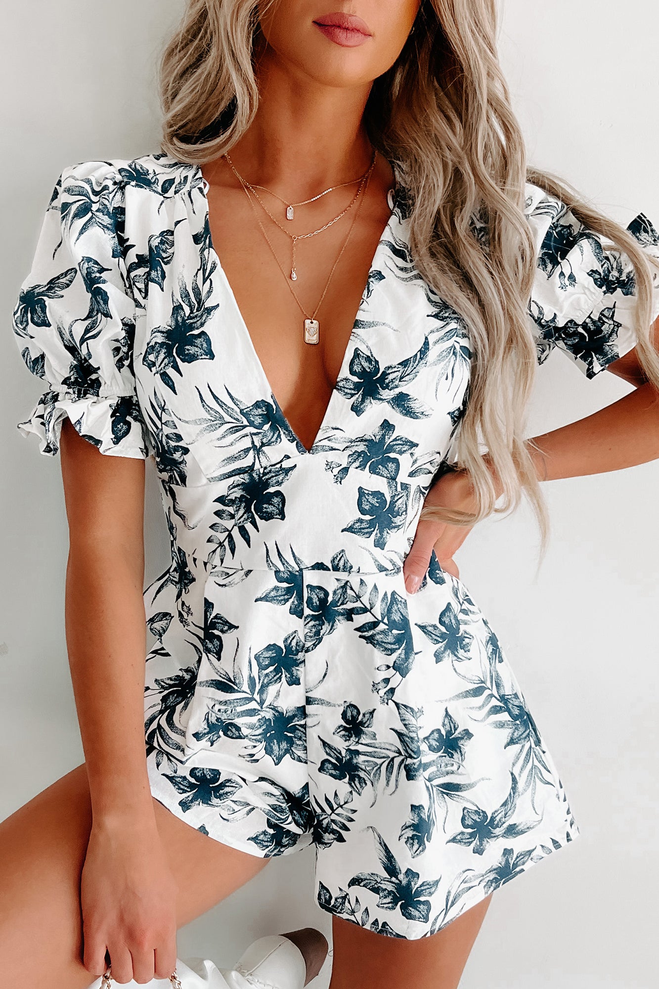 Being Up Front Floral Short Sleeve Romper (Navy/White) - NanaMacs