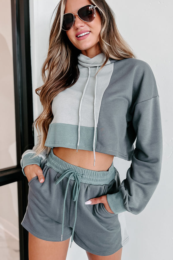 In Relaxation Mode Colorblock Two-Piece Shorts Set (Grey) - NanaMacs