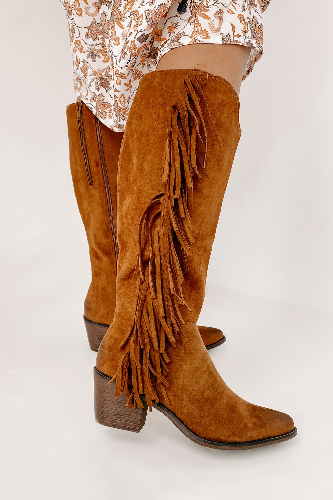 Faux suede fringe fashion boots