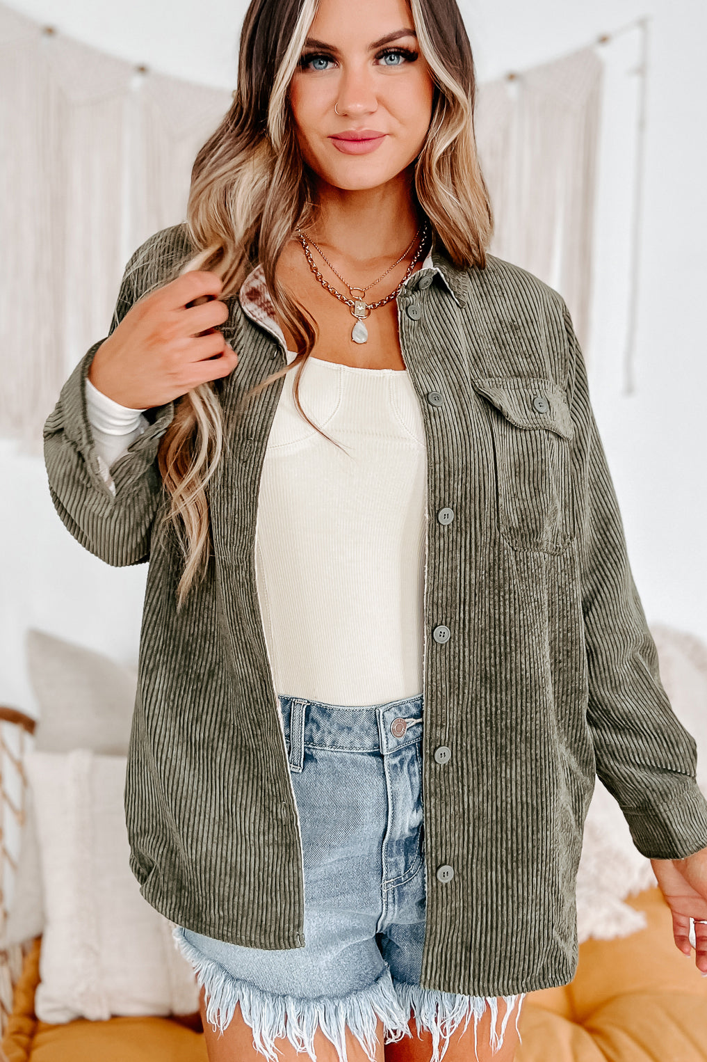 When The Leaves Turn Reversible Corduroy Jacket (Olive) – NanaMacs