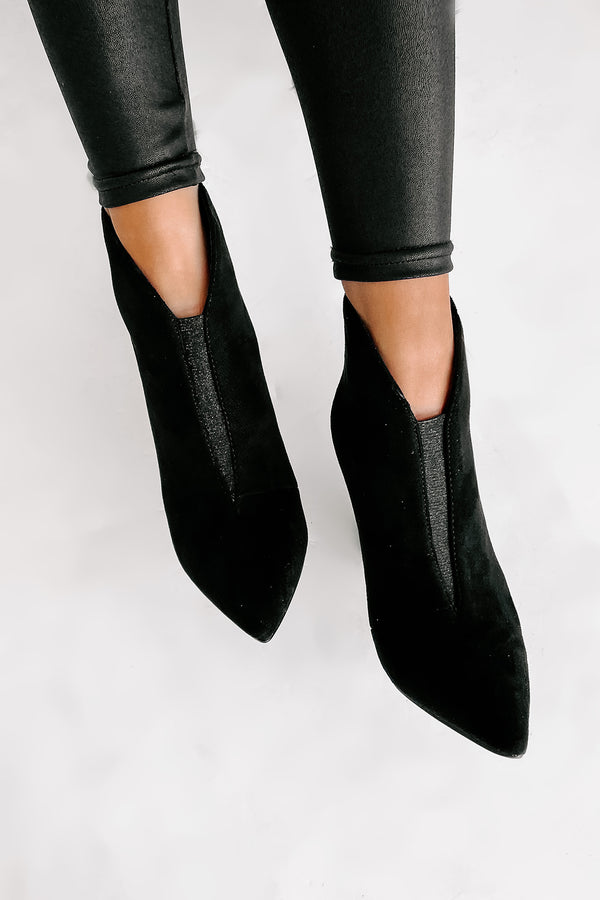 "Matinee Sparkle" Pointed Toe Glitter Panel Booties (Black) - NanaMacs