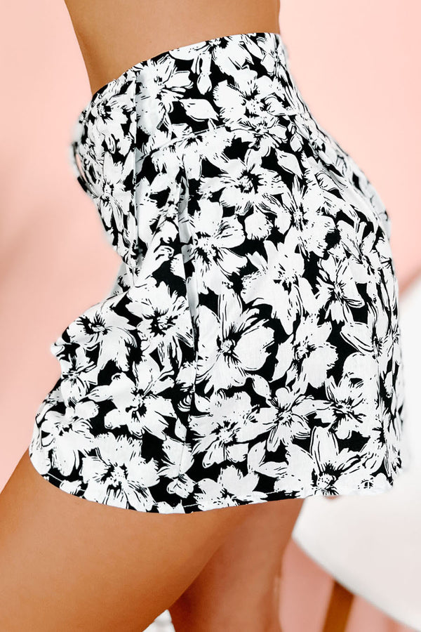 Florally Flirty Two-Piece Floral Shorts Set (Black/White) - NanaMacs