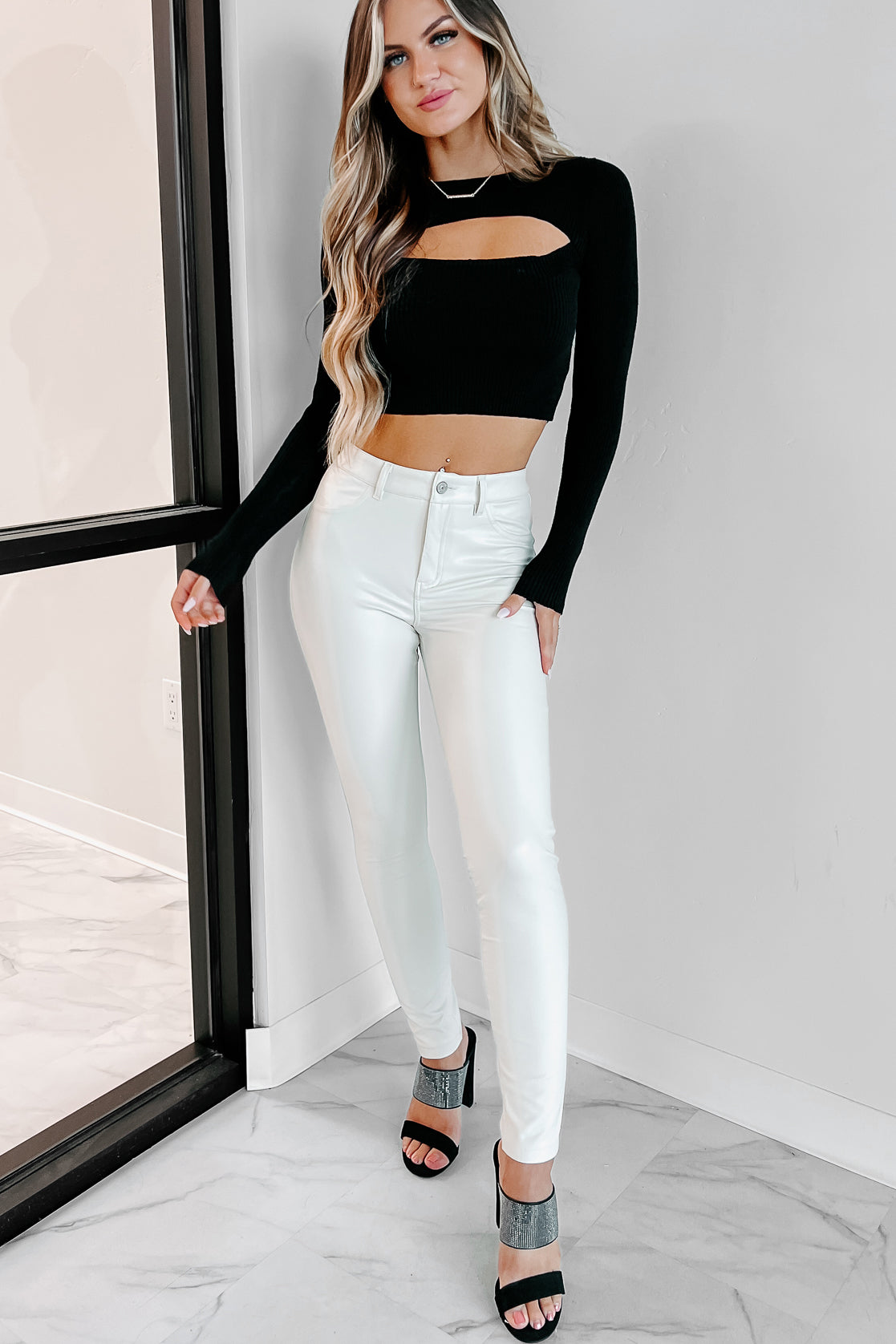 White crop top 2024 with black jeans