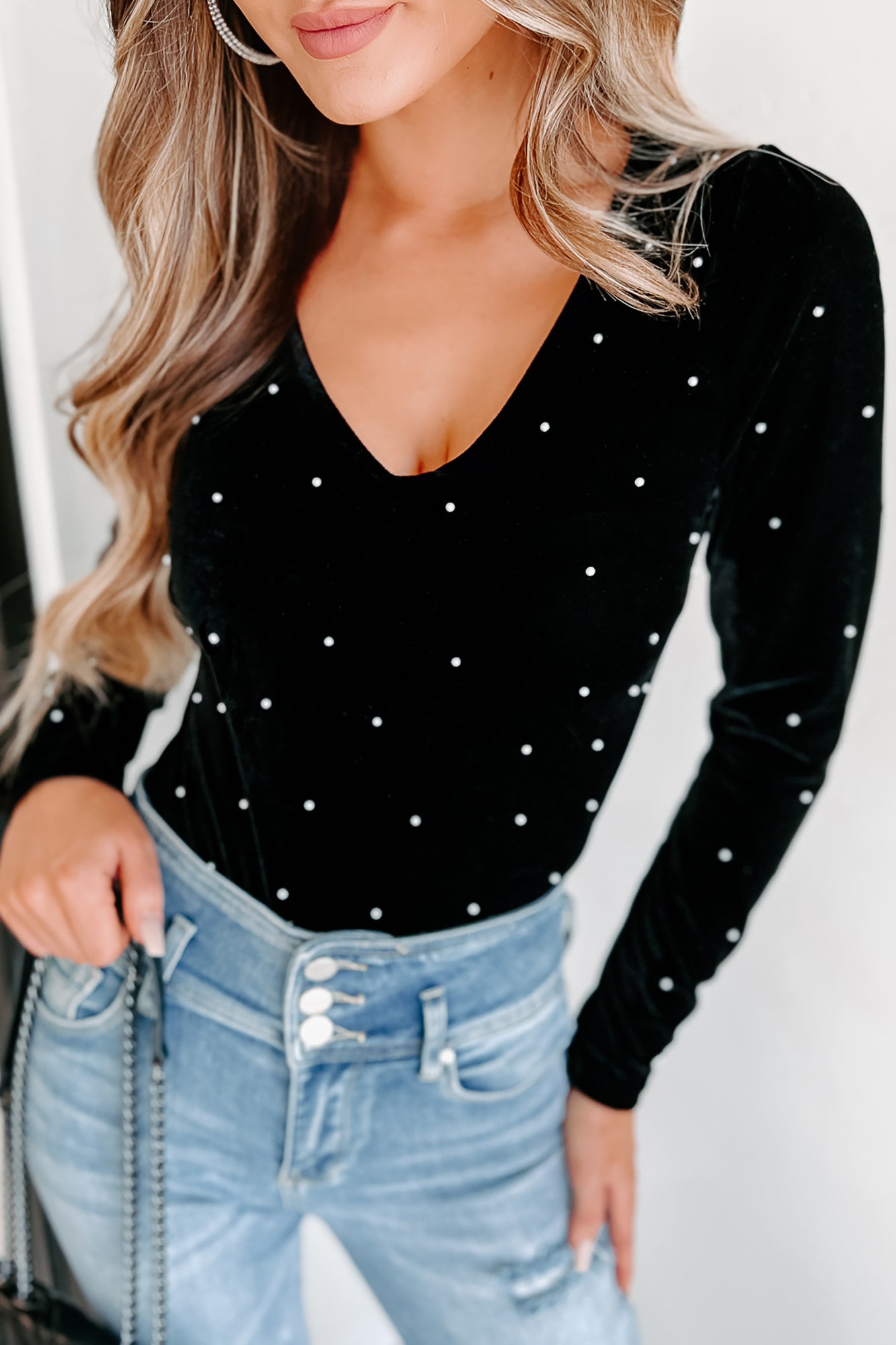 The Perfect Classic Velvet Pearl Bodysuit (Black) - NanaMacs