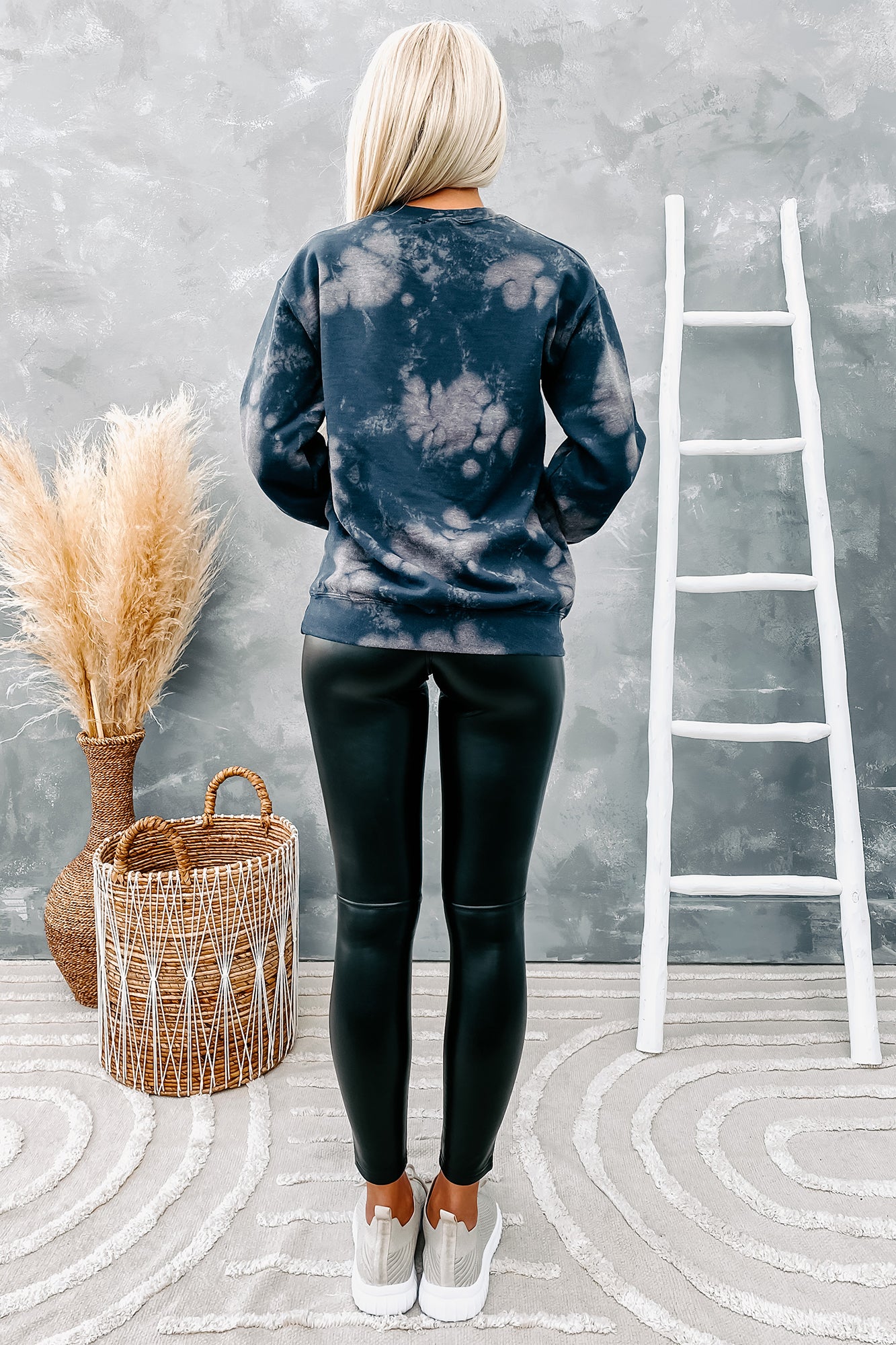Navy bleached sweatshirt Clearance