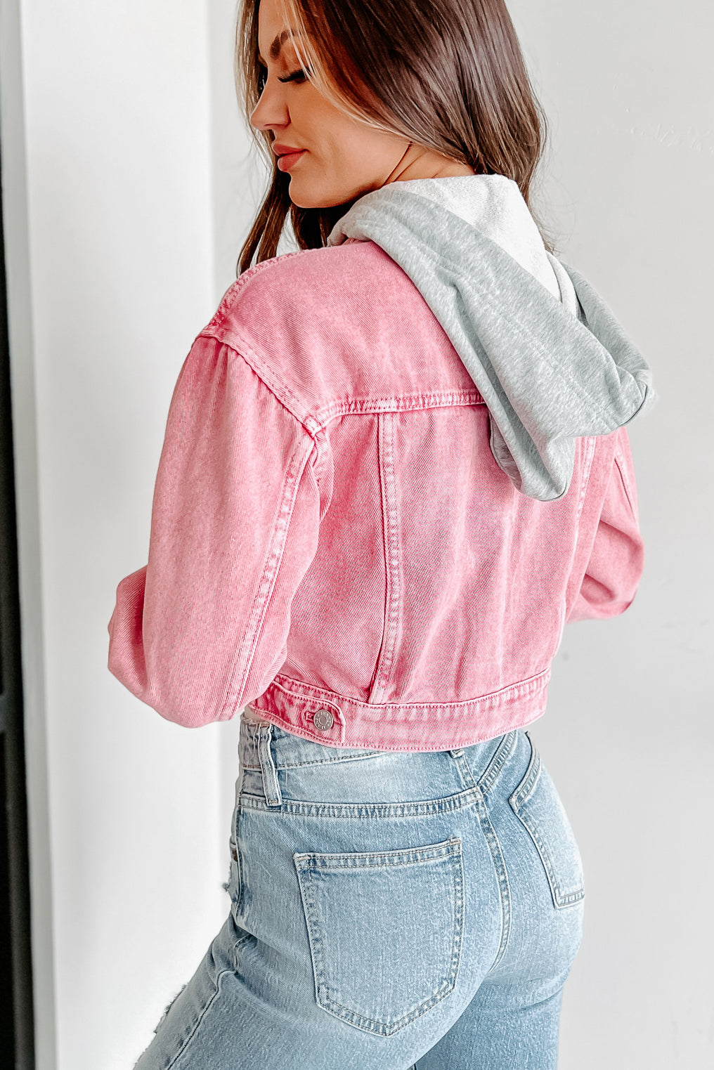 Light pink cropped denim on sale jacket