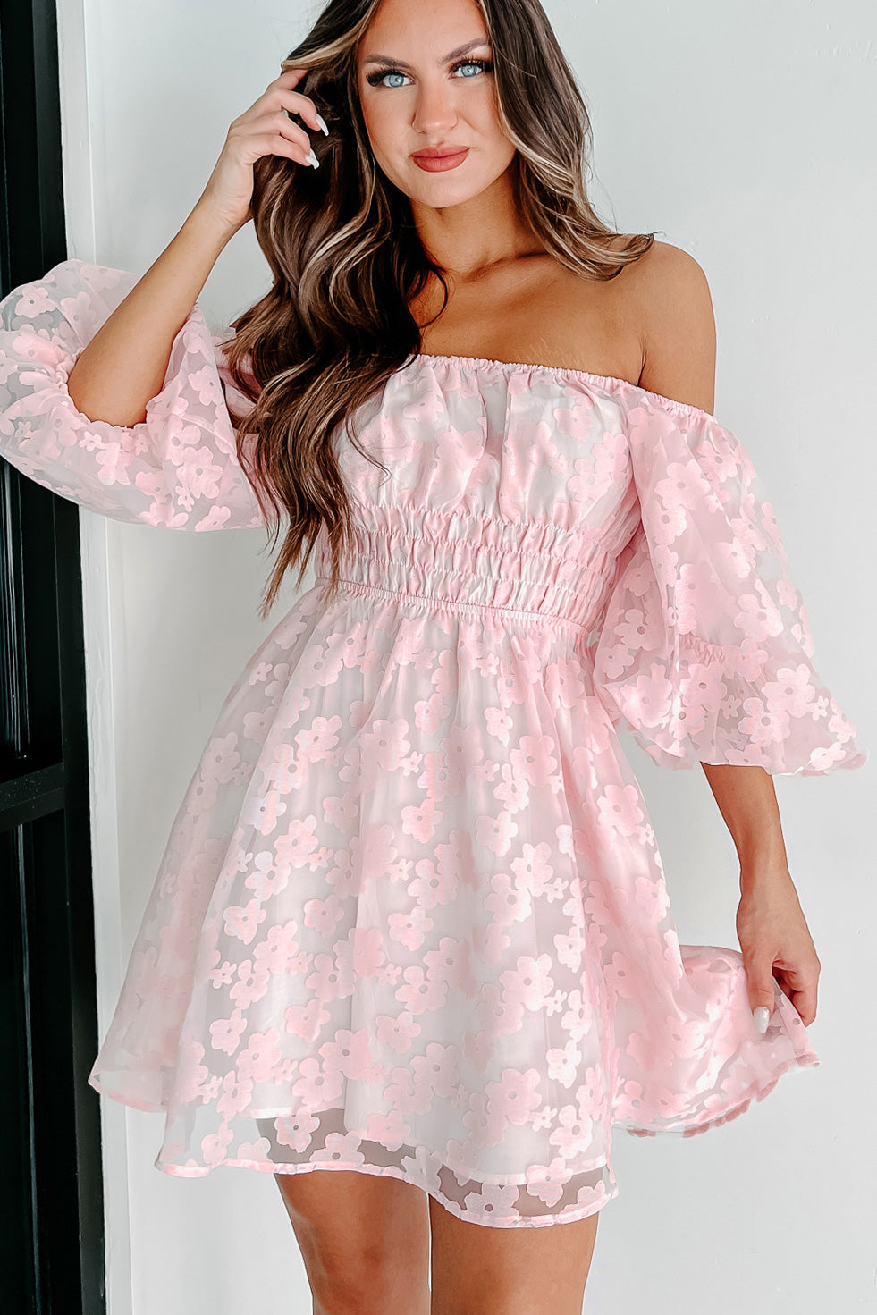 Talk Sweetly Floral Mini Dress With Puff Sleeves (Light Pink