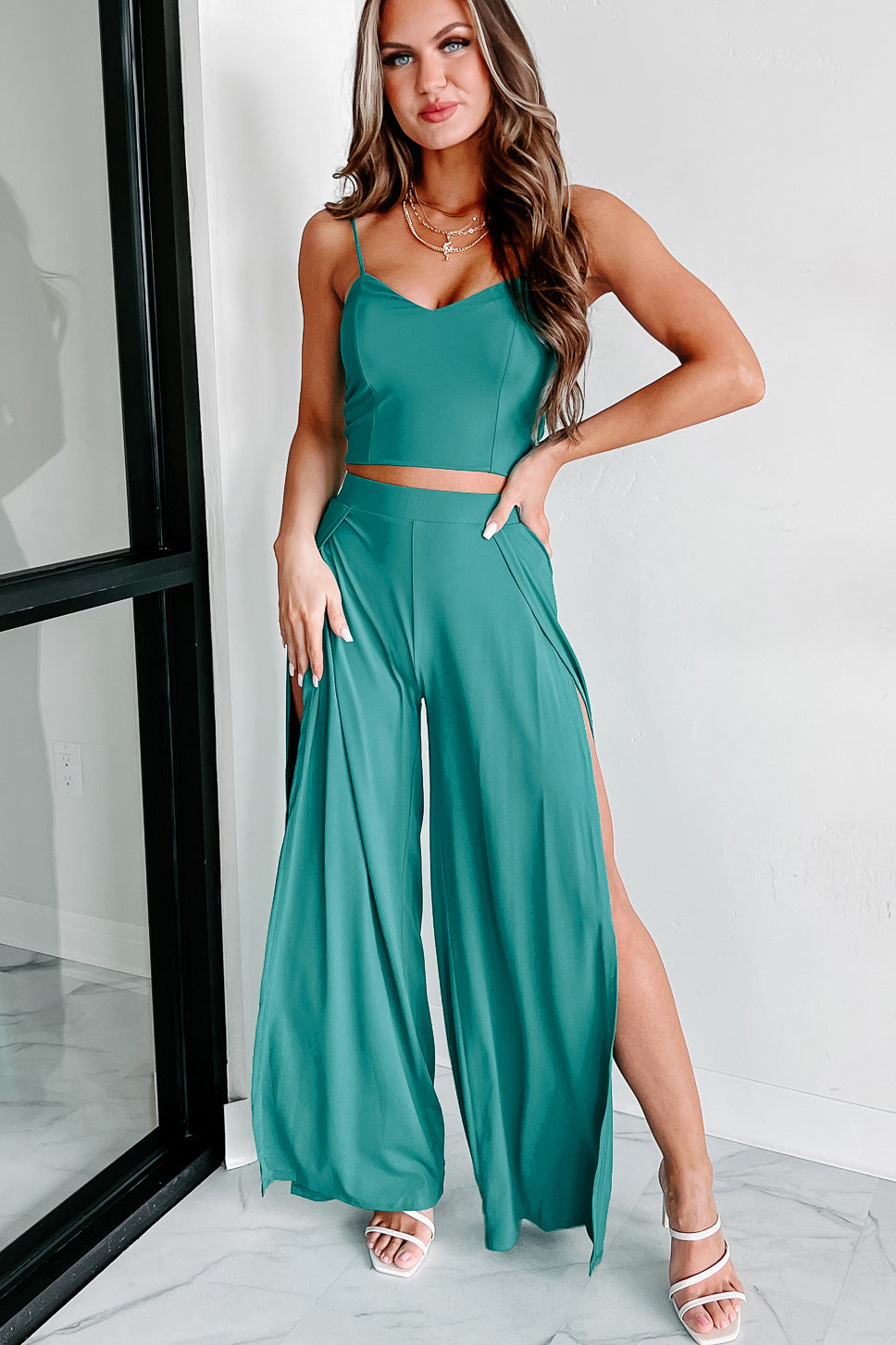 Driving To Malibu Crop Top Pant Two-Piece Set (Teal Green