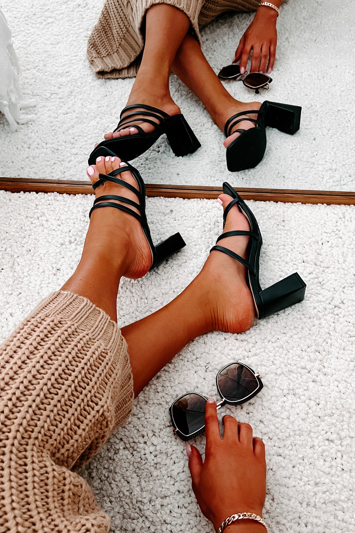Resort Fling Strappy Heeled Sandal (Black) - NanaMacs