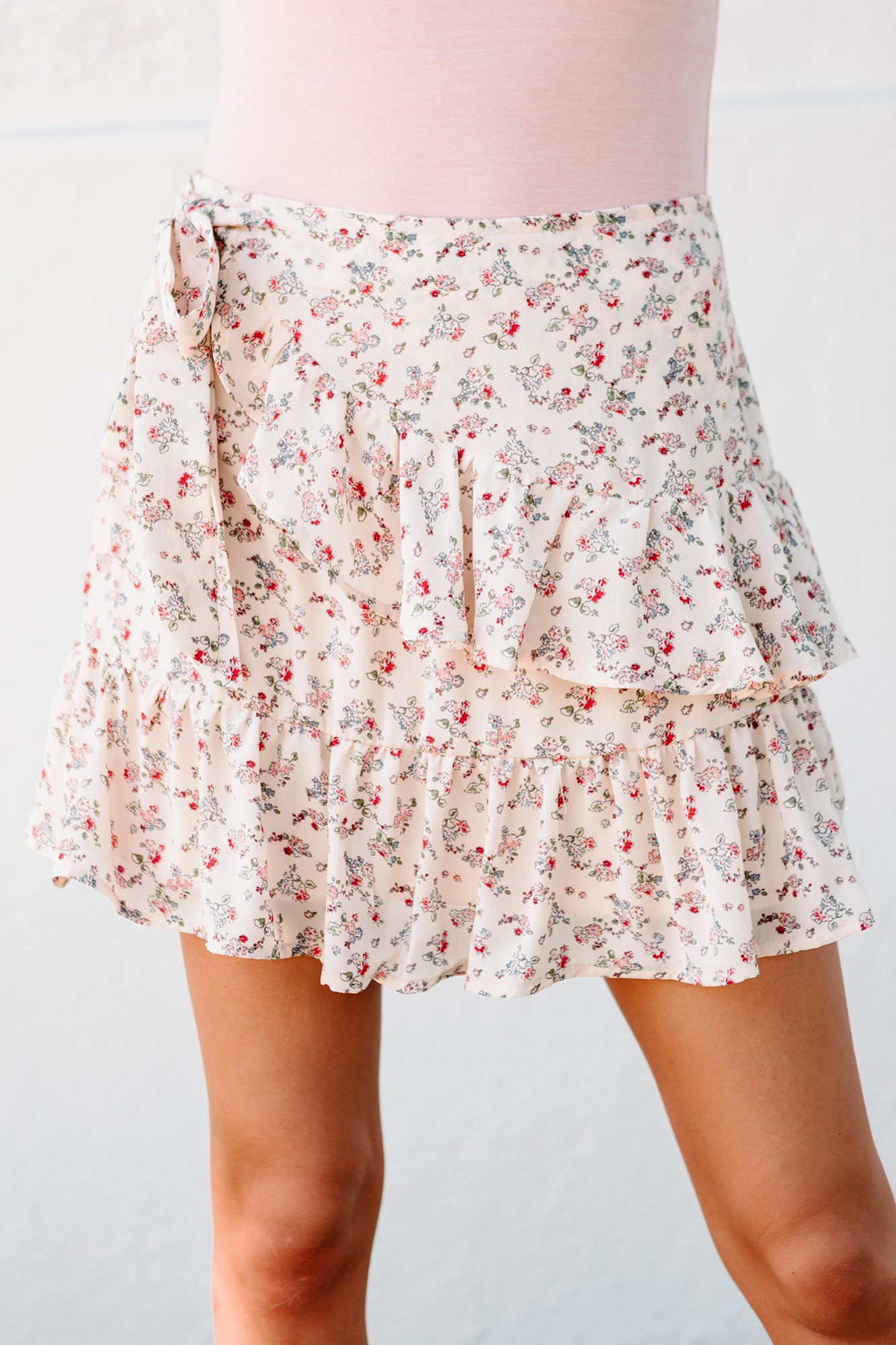 Floral mini shop skirt ruffle