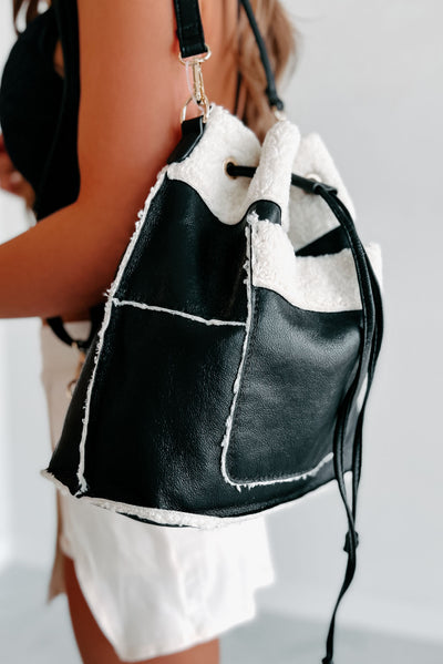Inclined To Change Sherpa Detailed Convertible Drawstring Bag (Black) - NanaMacs