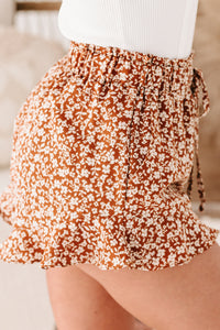 Way Of Life Ruffled Floral Print Shorts (Sienna) - NanaMacs