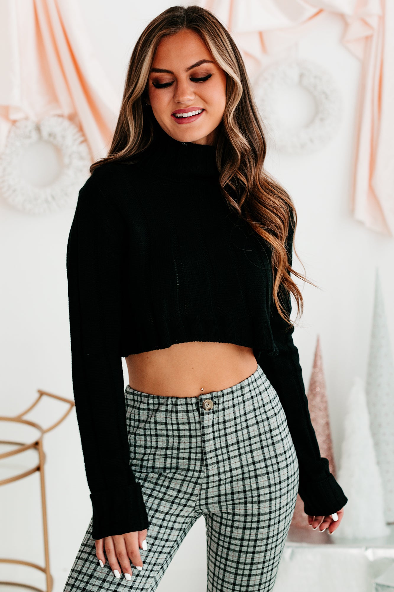 Distracted By You Cropped Turtleneck Sweater (Black) - NanaMacs