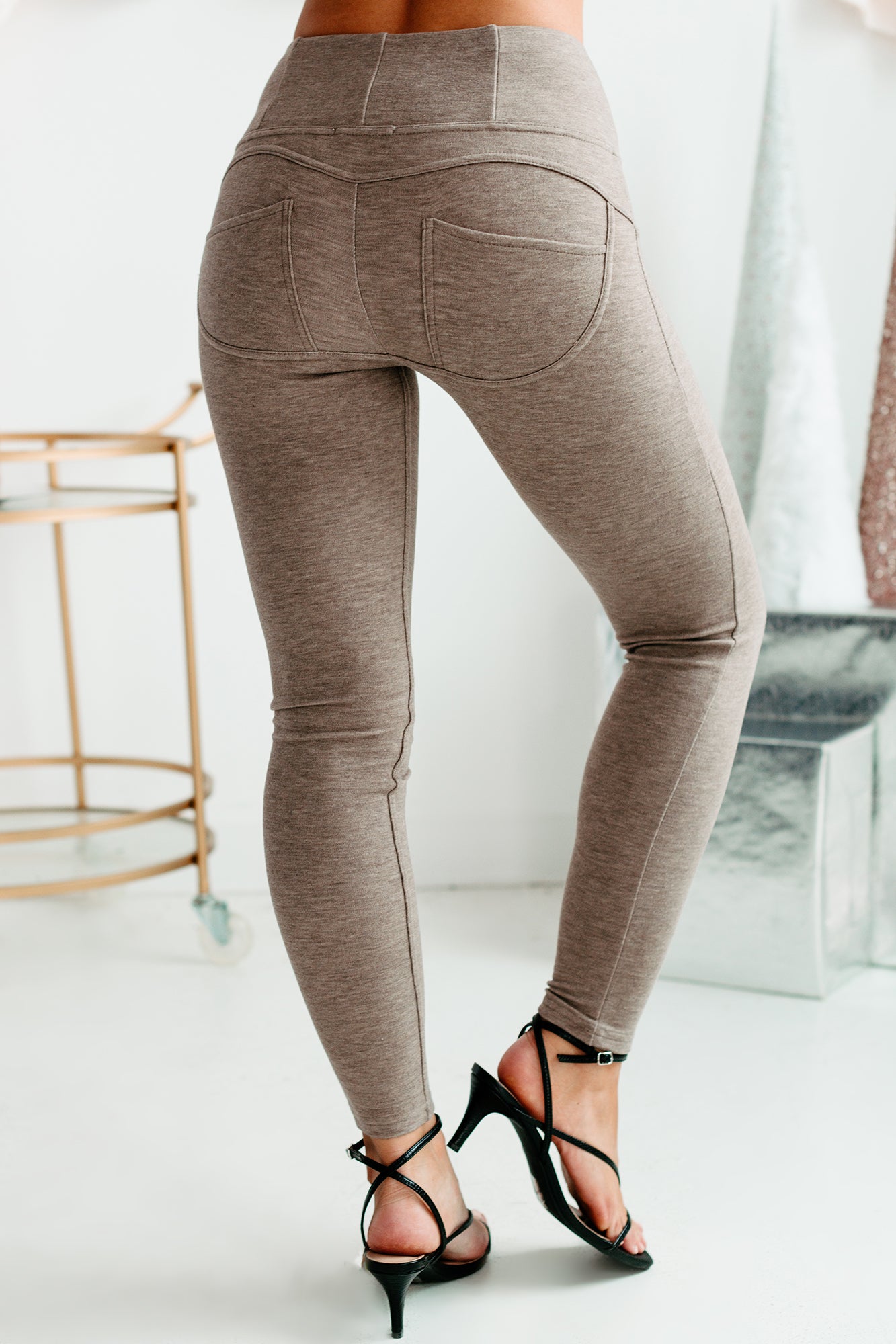 Booty contour store leggings