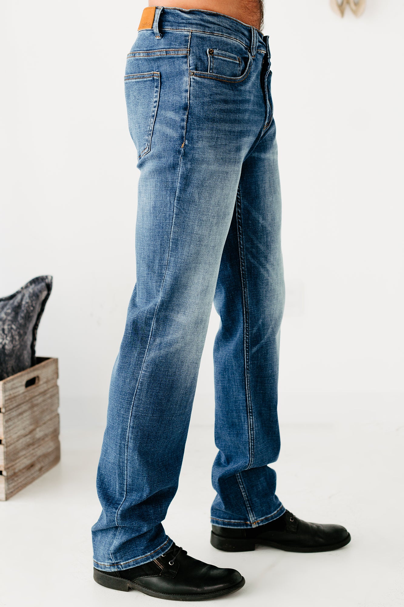 Aiden Men's Flag & Anthem Straight Leg Jeans (Medium Wash) - NanaMacs