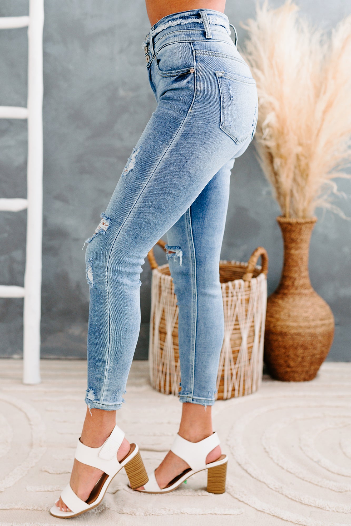 Kancan distressed hot sale skinny jeans