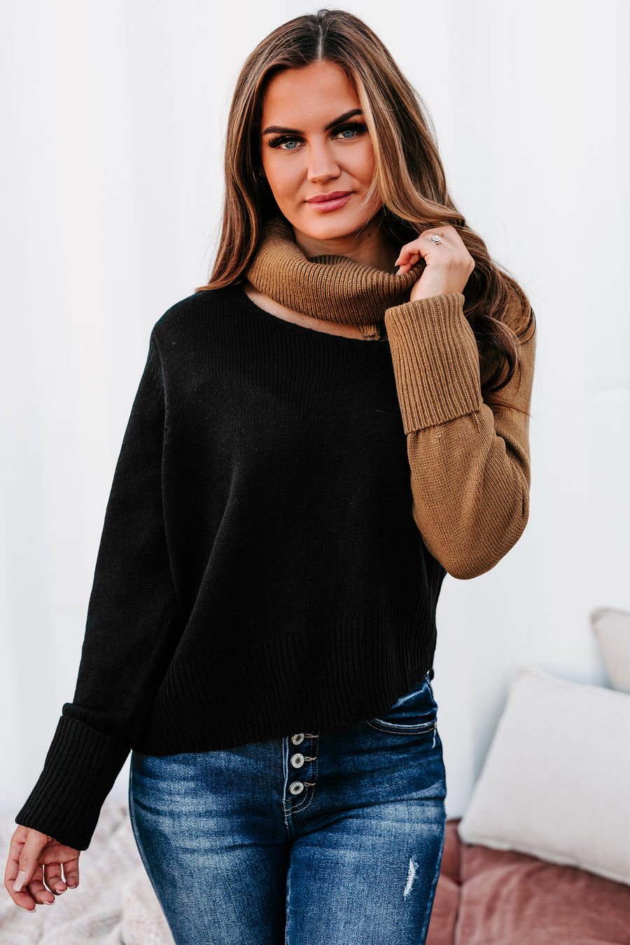 Autumn Is Calling Color Block Turtle Neck Sweater (Black/Mocha) - NanaMacs