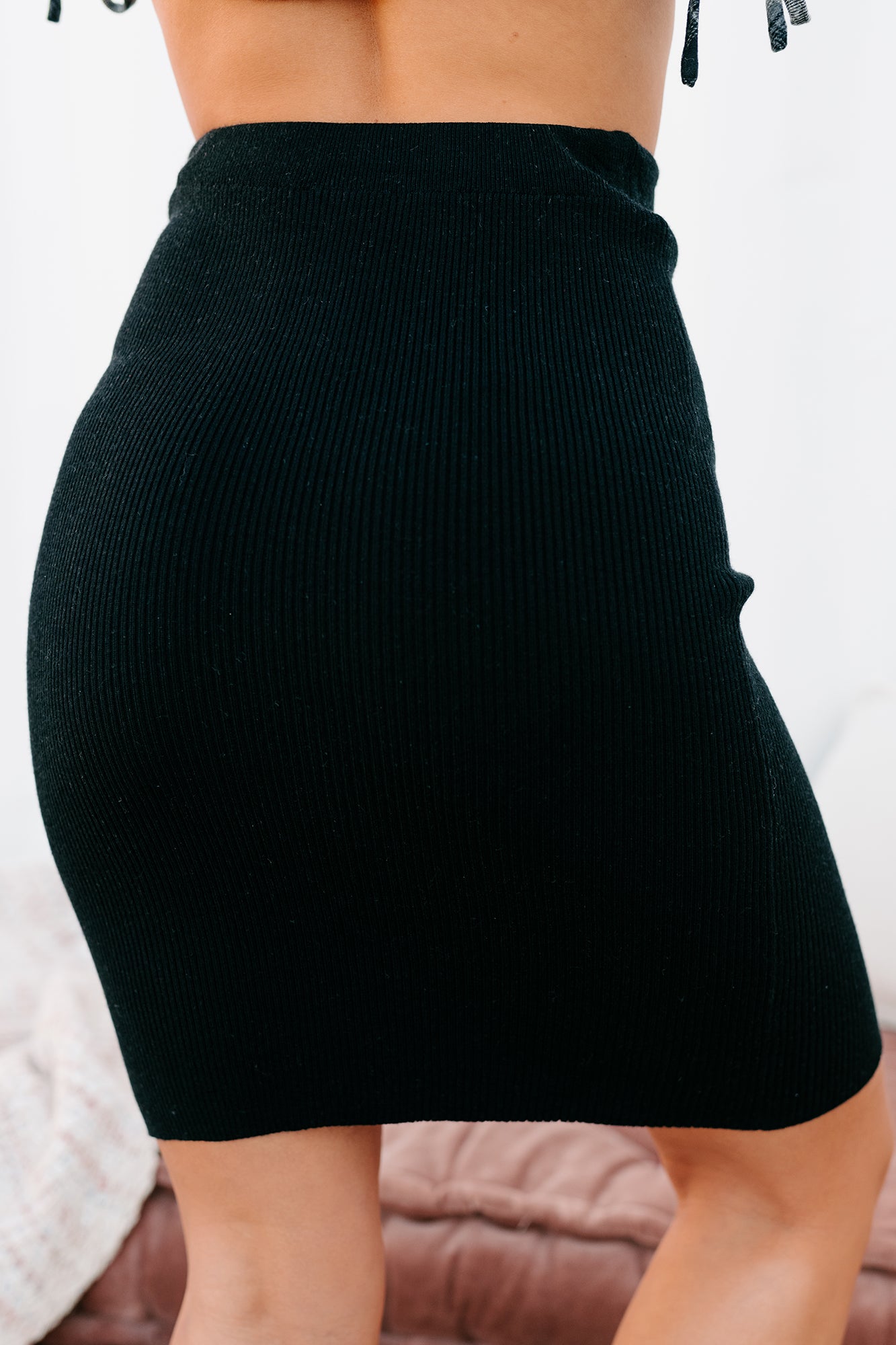 Ribbed Knit Pencil Skirt Black