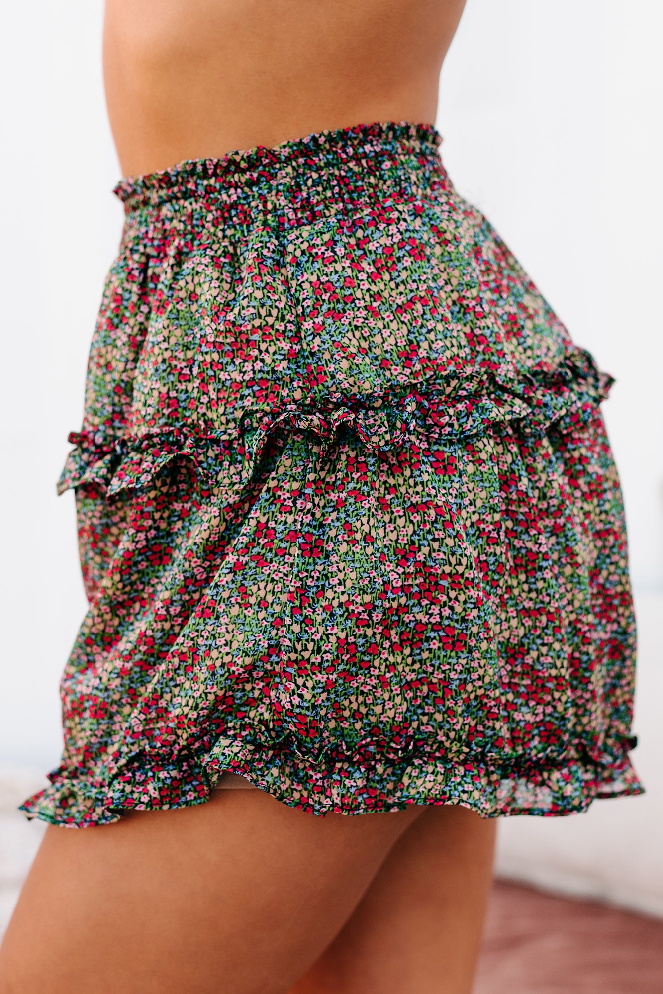 Esme Ditsy Floral Ruffled Shorts (Black Multi) - NanaMacs