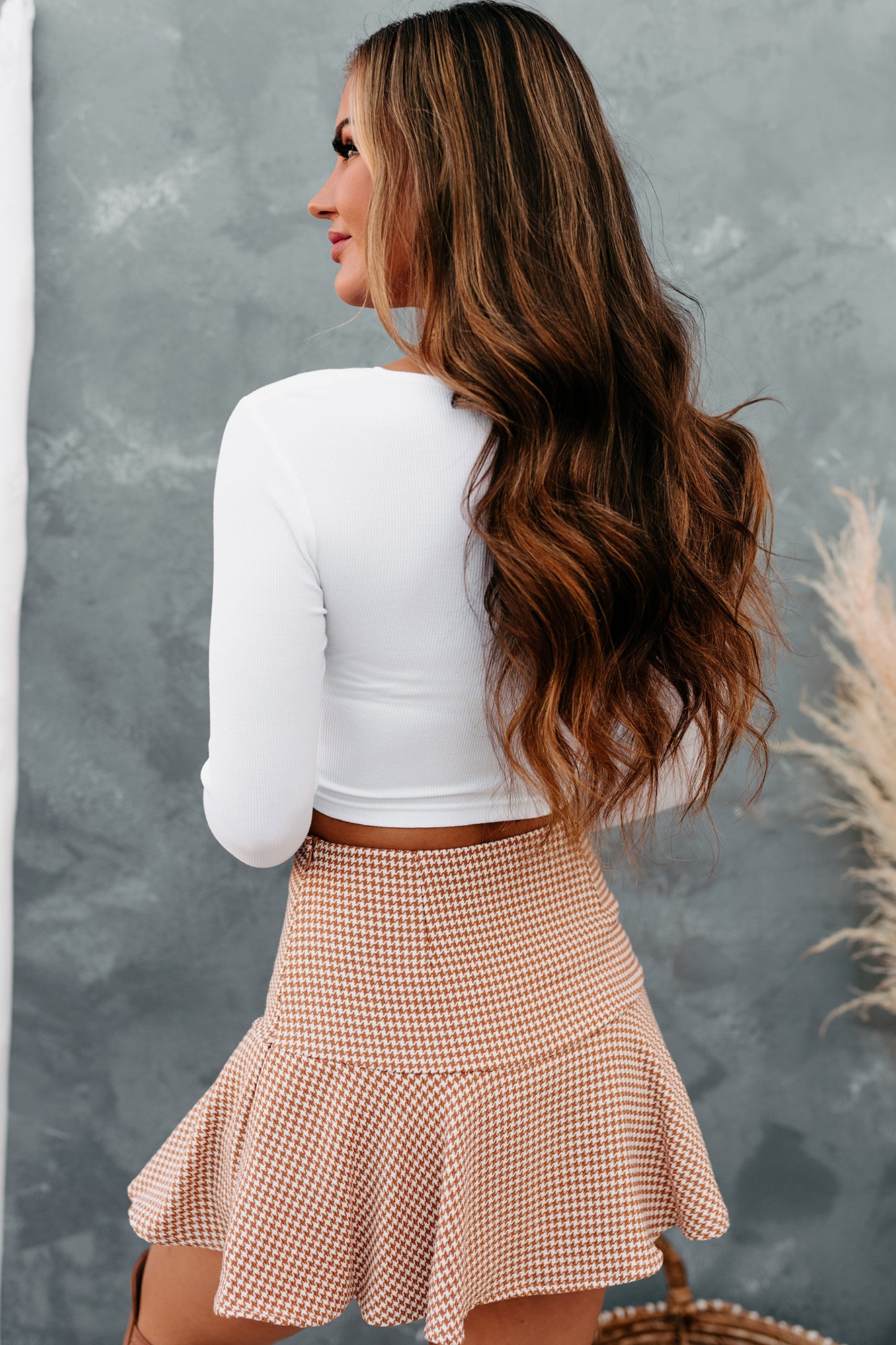 Making Exceptions Twist-Knot Long Sleeve Crop Top (Off White) - NanaMacs