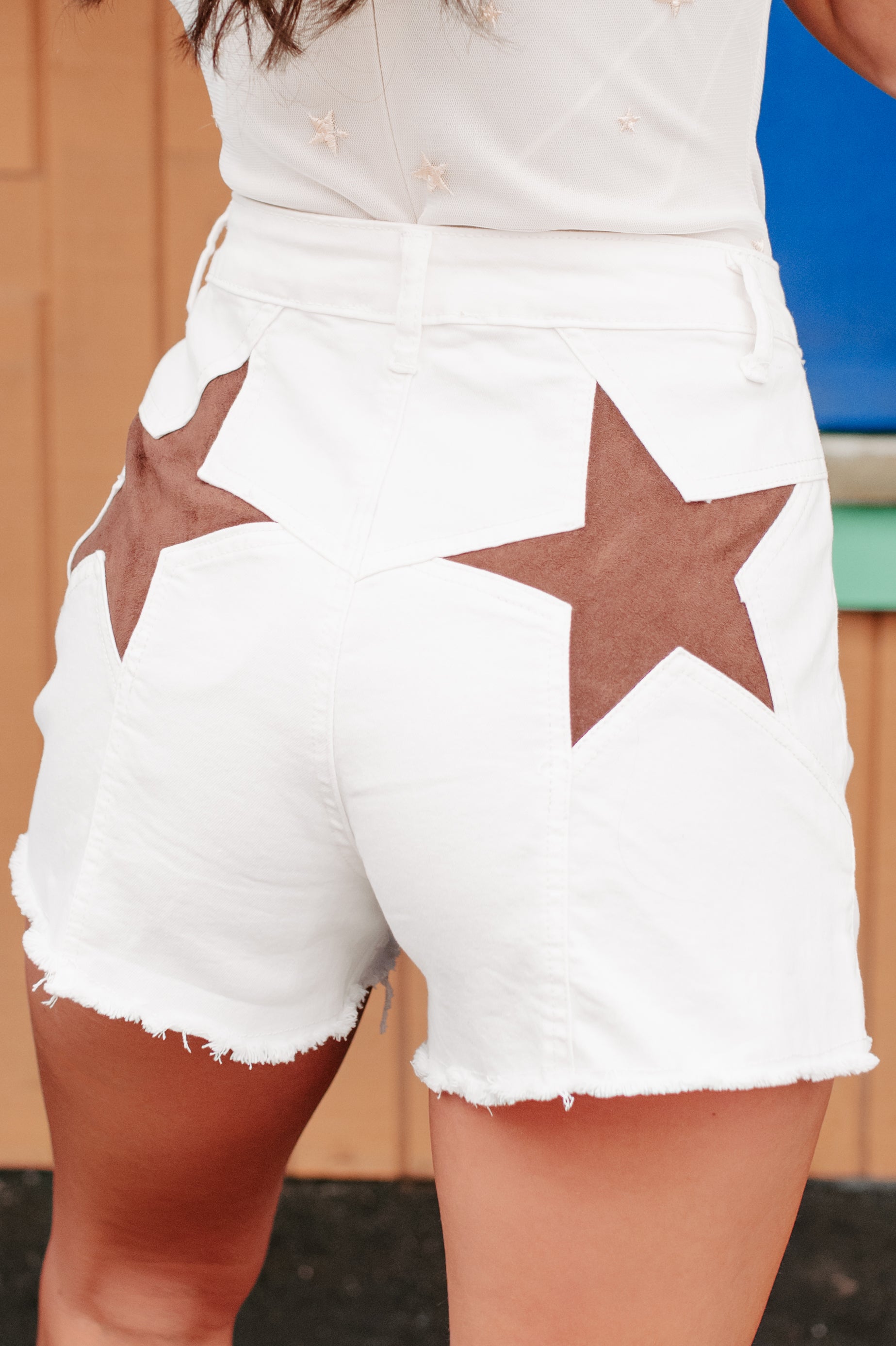 Act Confident Star Detailed Denim Shorts (Ivory/Brown) - NanaMacs