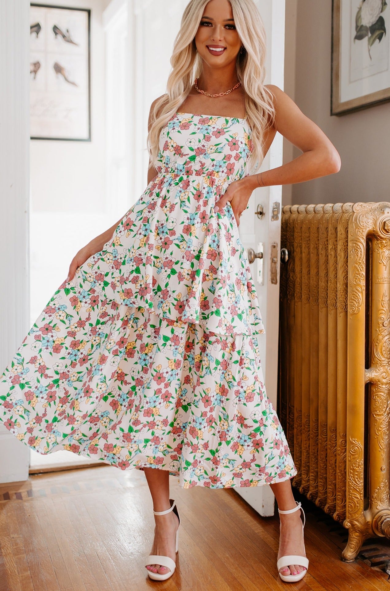 Listicle Women's Flower Fields Tiered Floral Midi Dress in White - Size L Listicle Women's Flower Fields Tiered Floral Midi Dress in White - Size L