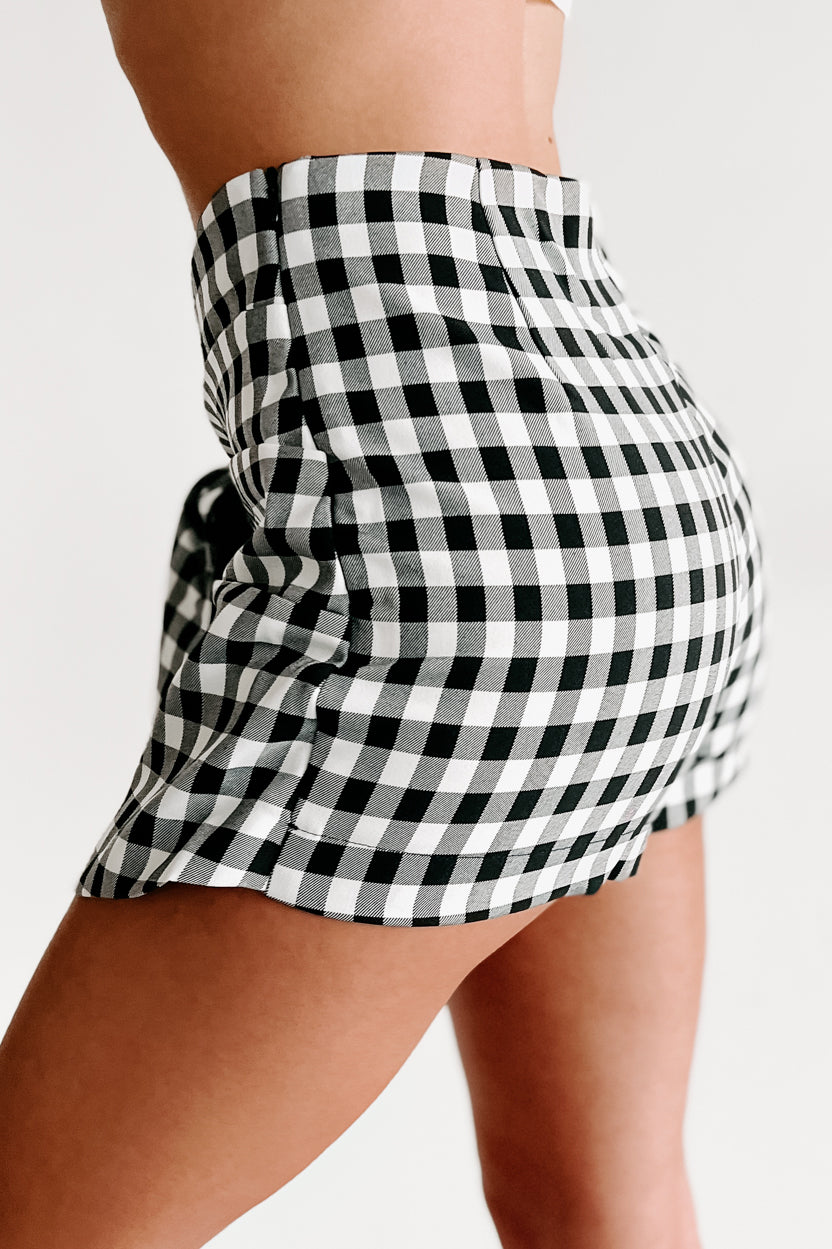 Black and white hot sale plaid shorts womens