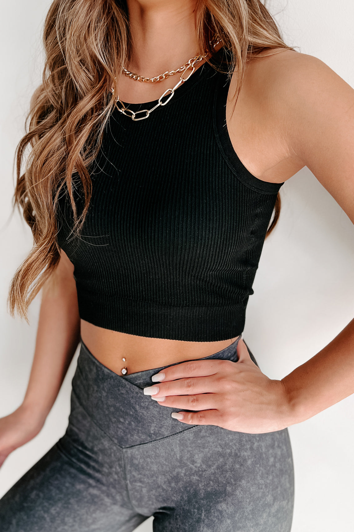 Seamless Ribbed Crop Tank - Black